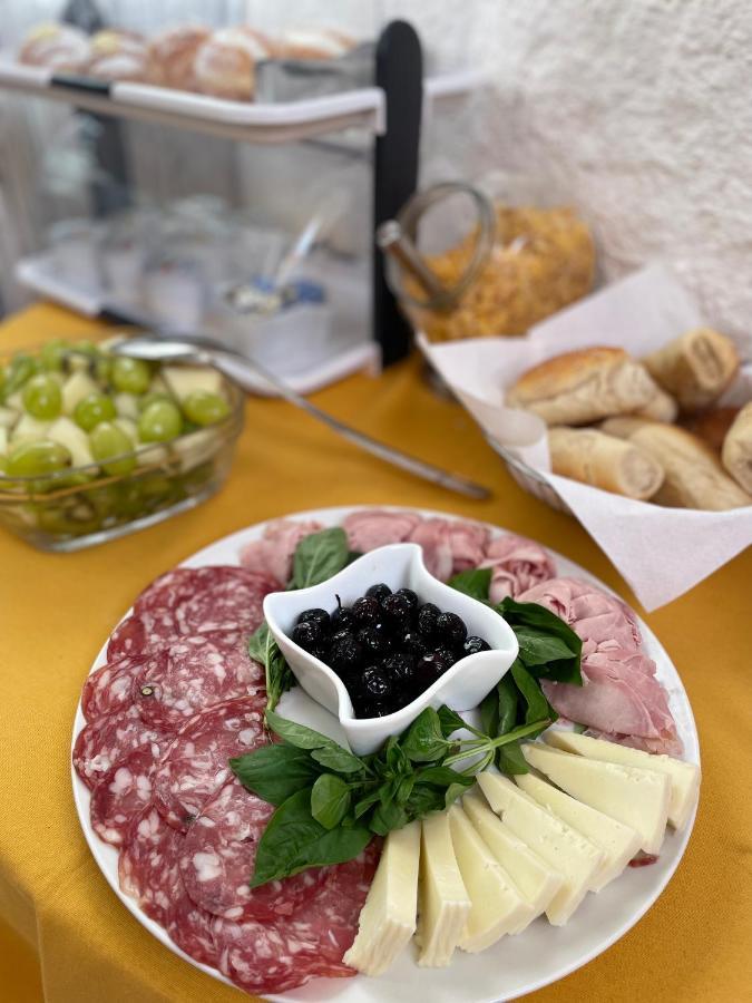 Il Cortile Hotel San Vito Lo Capo Luaran gambar