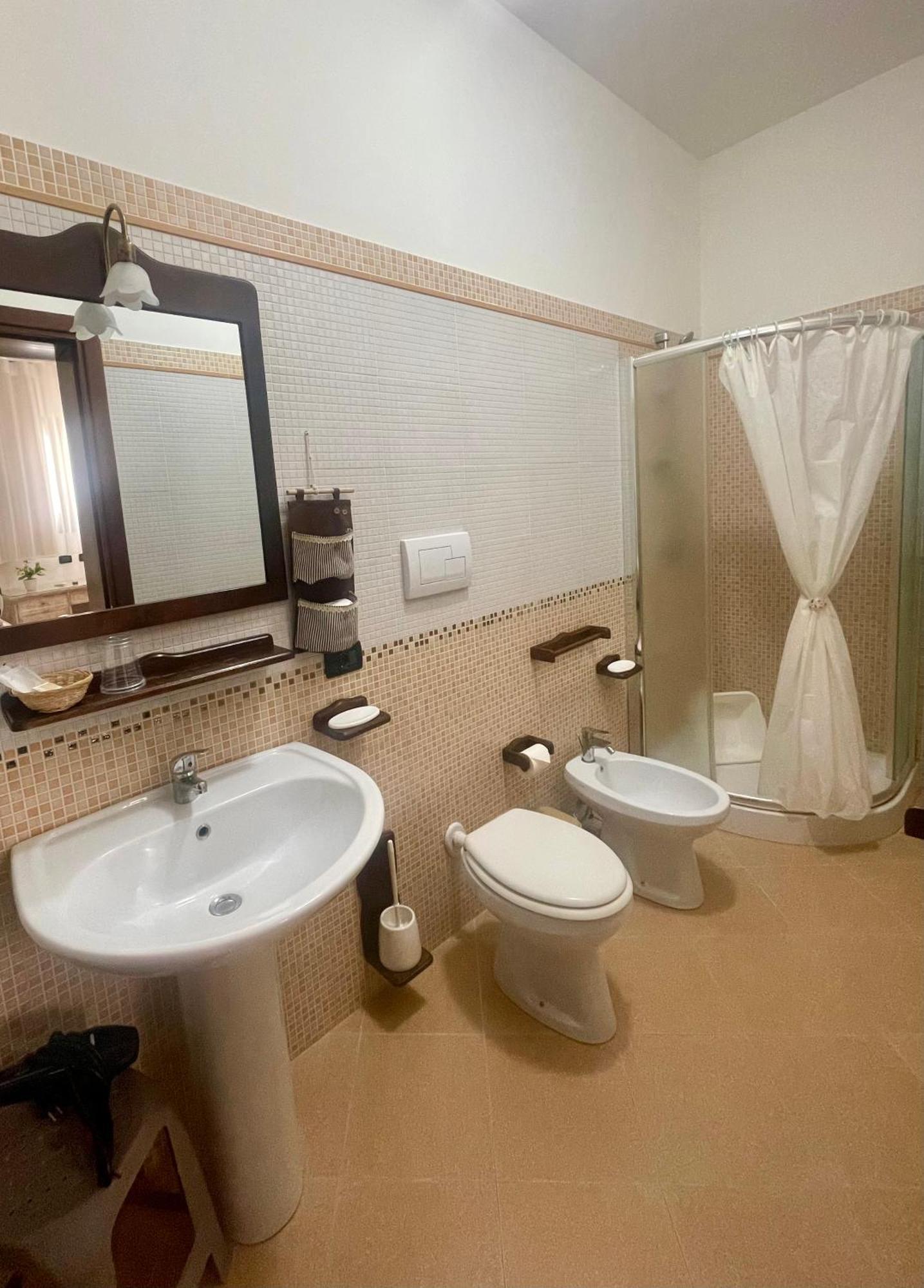 Il Cortile Hotel San Vito Lo Capo Luaran gambar